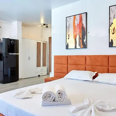 Mamaia-nordcom Exclusiviste Alz N10 *