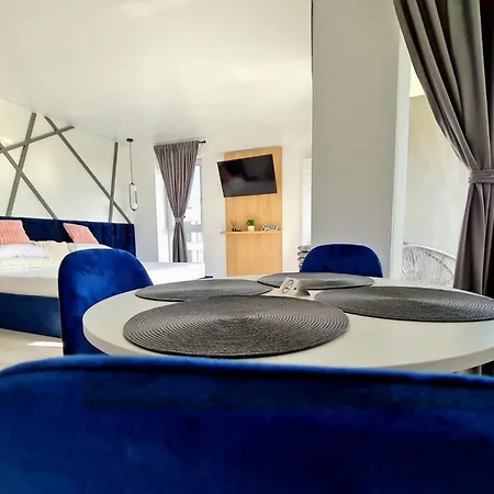 Mamaia-nordcom Exclusiviste Alz N10 דירה