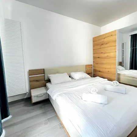 Mamaia-nordcom Exclusiviste Alz N10 * Navodari