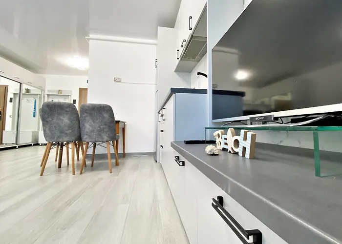 Mamaia-nordcom Exclusiviste Alz N10 * Navodari